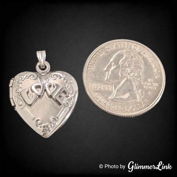 Vintage Sterling Silver LOVE Heart Locket Pendant - Picture 7 of 10